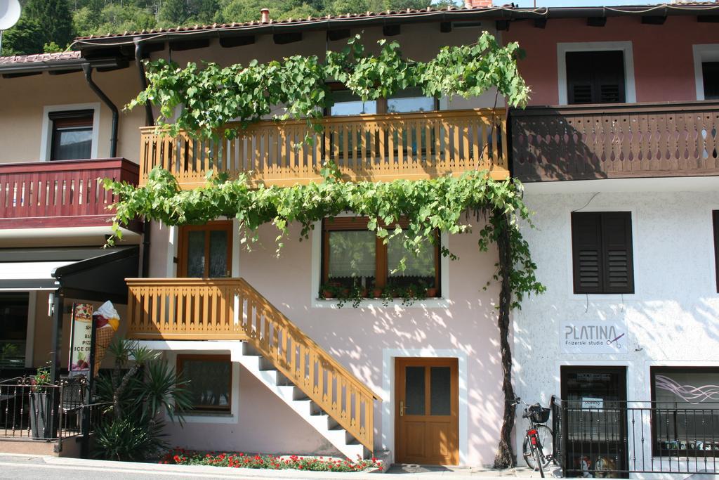 Apartma Zotler Διαμέρισμα Kobarid Εξωτερικό φωτογραφία